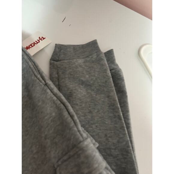 Olivia Kay Girl Sweatpants *S (7)* - Picture 2 of 4
